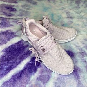 Fabletics Textured Indio Sneakers - 6.5